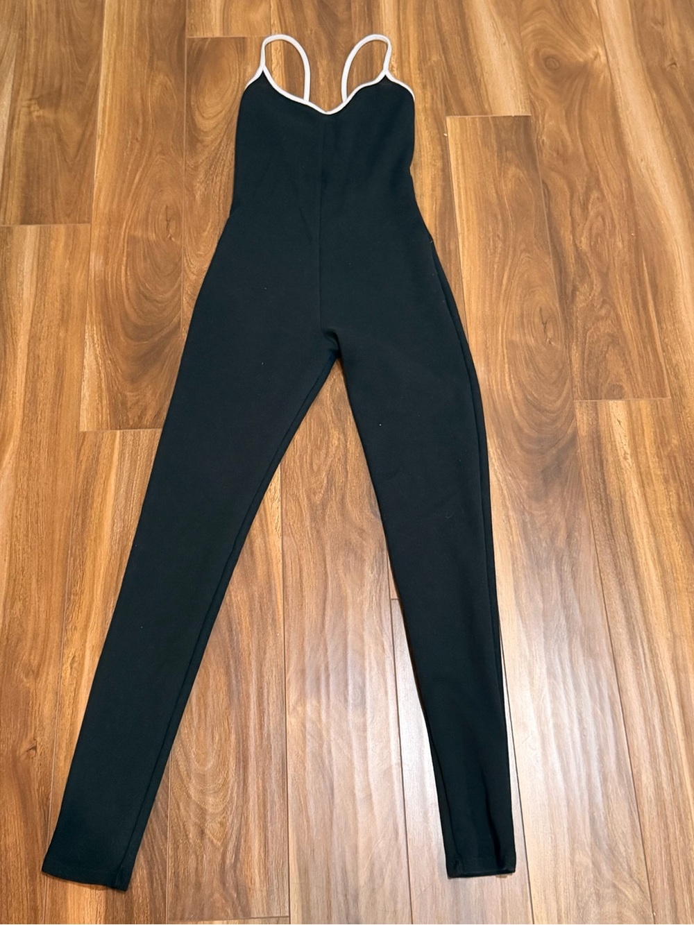 Zara Black Spaghetti Strap Slim Jumpsuit with White Trim - Picture 2 of 6